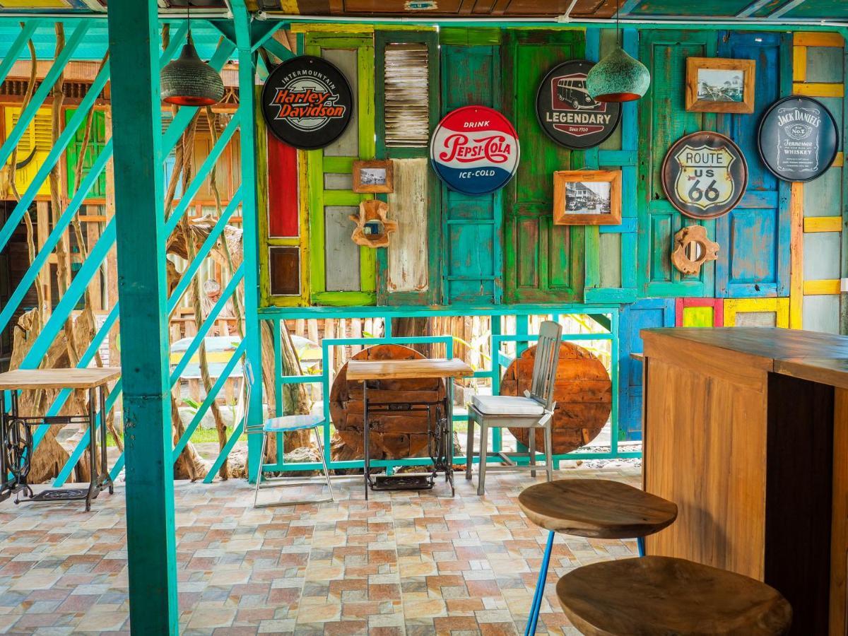 Beruga Mandalika Otel Kuta  Dış mekan fotoğraf